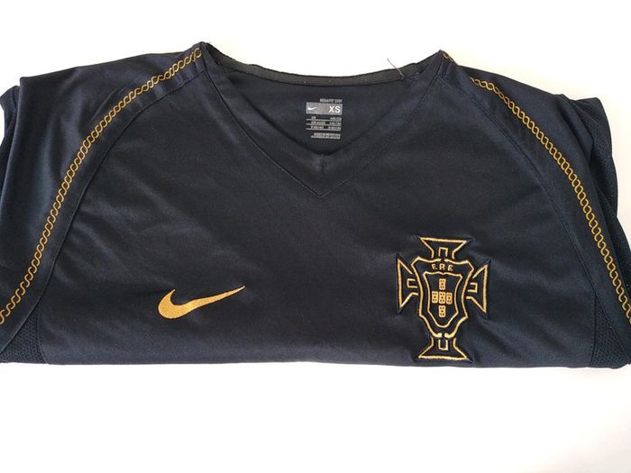 Maillot vintage sélection Portugal - photo numéro 2