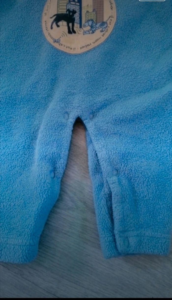 Sur pyjama - photo numéro 3
