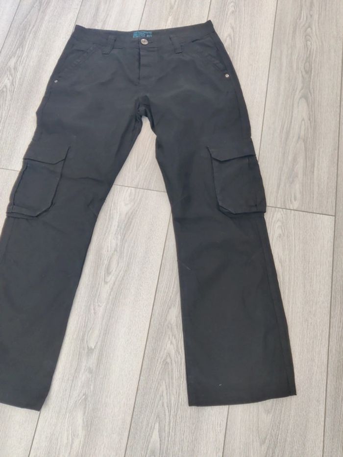Pantalon noir - photo numéro 4