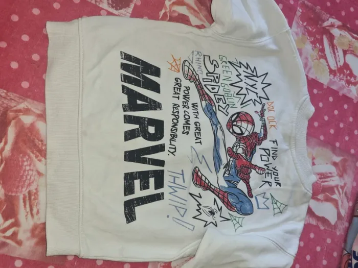 Pull marvel spiderman 6 ans h&M - photo numéro 4
