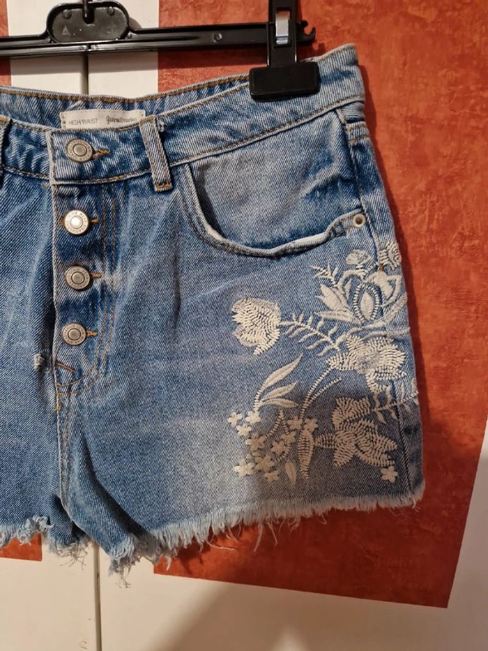 Short jeans - photo numéro 3