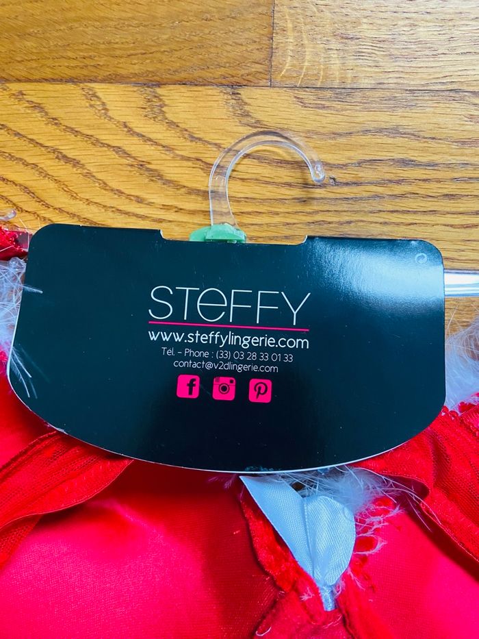 Ensemble lingerie de Noël taille 95B - photo numéro 9