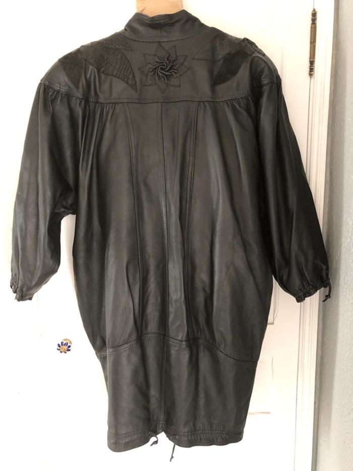 BB- Manteau en cuir vintage TBE T 40 (taille vintage-44) - photo numéro 2