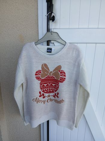 pull fete disney en taille 8 ans 