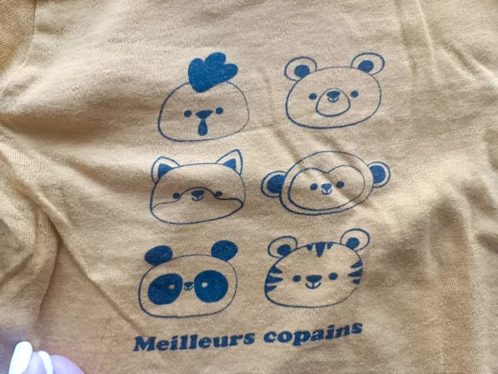 Lot t shirt manches longues 6 mois - photo numéro 3