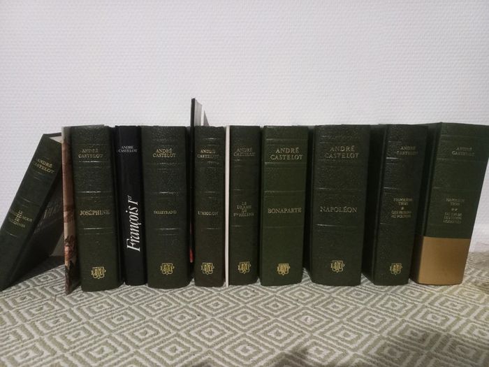 Collection de livres anciens André Castelot