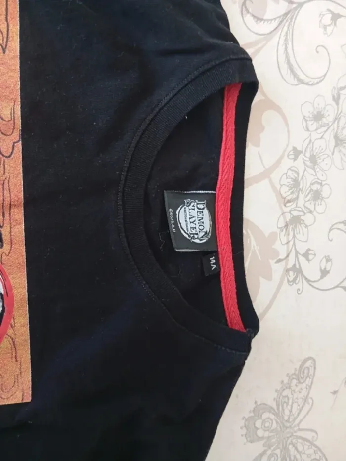 T shirt demon slayer t 14 ans - photo numéro 3