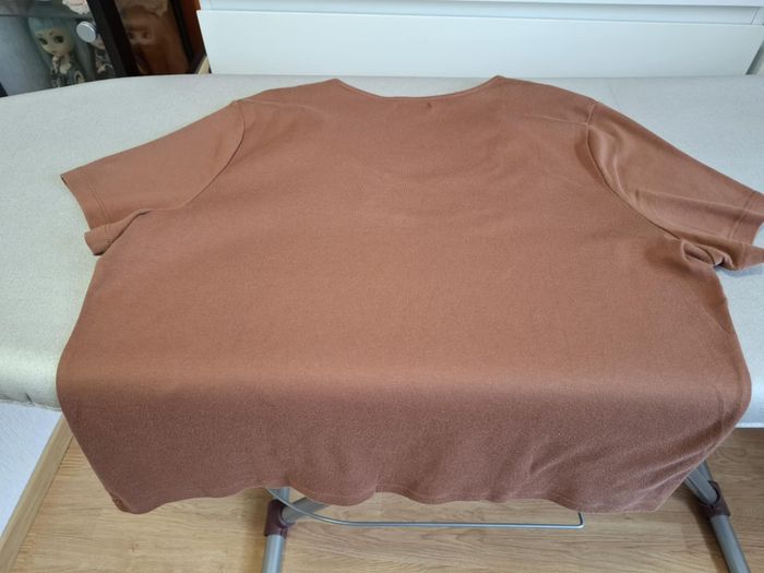 Beau tee-shirt femme Anne Weyburn 46/48 chocolat sequins excellent état - photo numéro 6