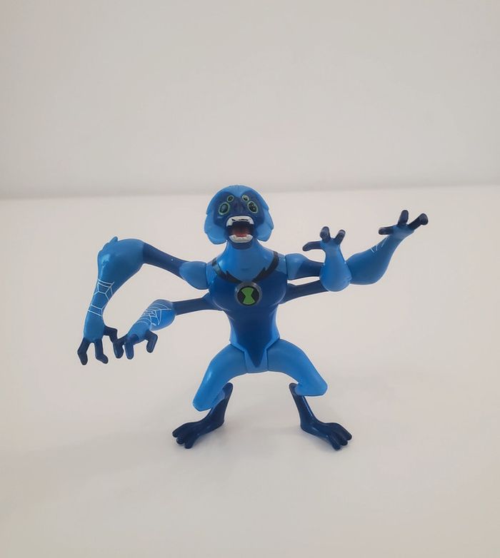Ben 10 Ultimate Alien Figurine Articulée de Spidermonkey bleu Bandai 2009 Bon état 9cm env.