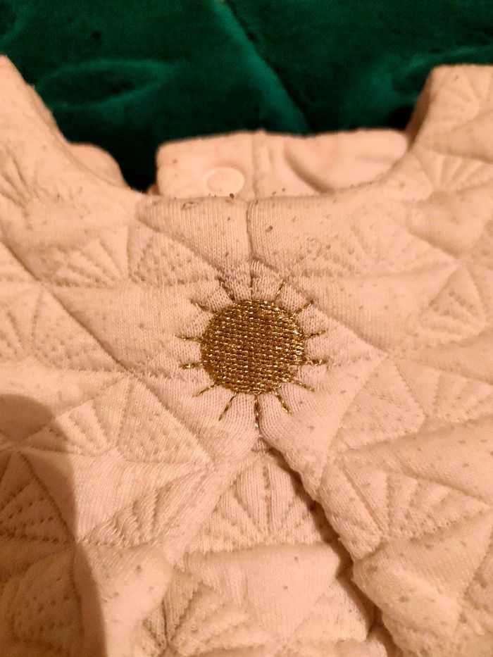 Ensemble fille 3 mois - photo numéro 2