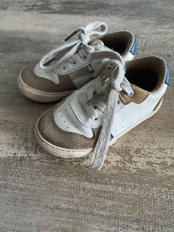 Chaussures baskets bébé garçon taille 23