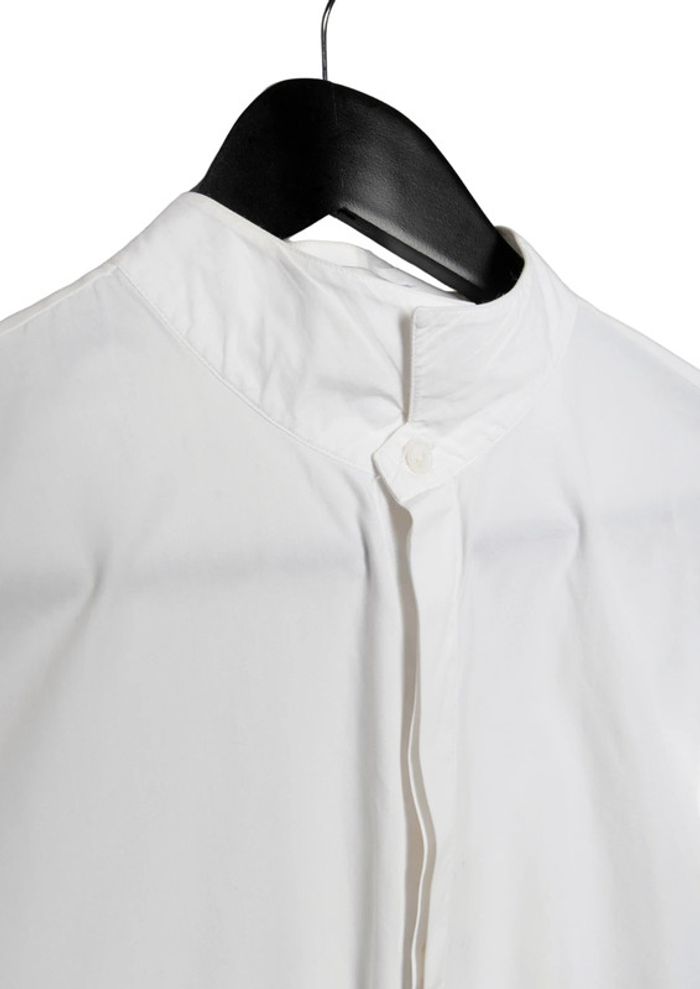 Chemise blanche col rond Sandro Paris Taille M - photo numéro 4