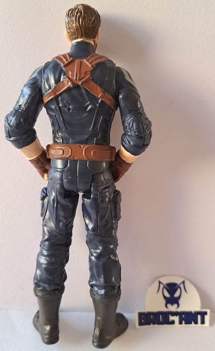 Figurine Marvel Captain America Steve Rogers Hasbro 2017 - photo numéro 2