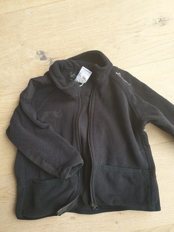 Polaire noir 2 ans avec bonnet