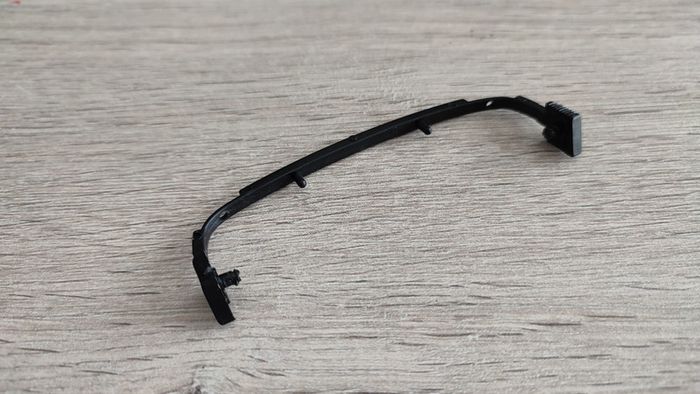 Support avant pièce détachée miniature 1/18 Porsche 911 speedster 1989 Maisto #B44