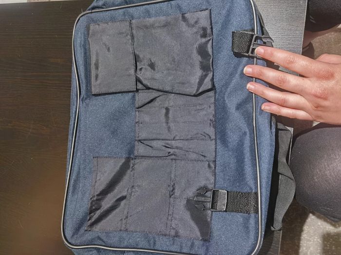 Sac pour pc portable avec lanière - photo numéro 9
