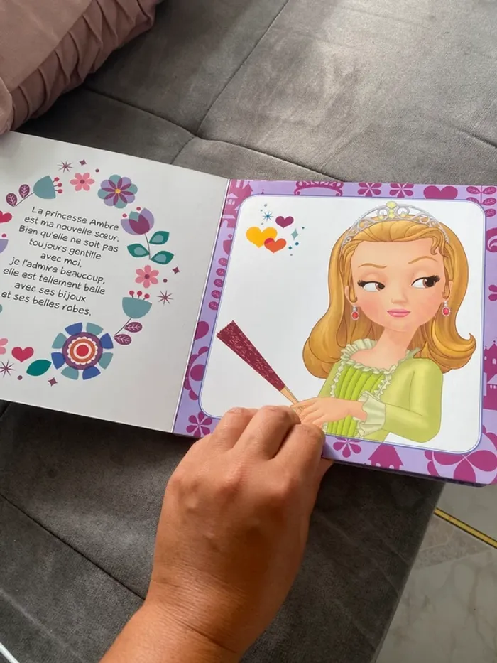 Livre petite princesse Sofia Disney junior hemma - photo numéro 4
