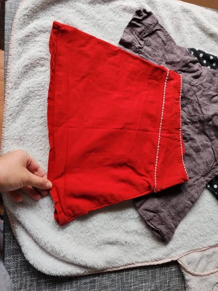 Lot de 4 jupes taille 6 ans - photo numéro 6