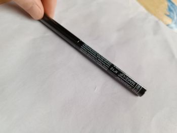 Crayon pour les yeux neuf bleu n 12 make up