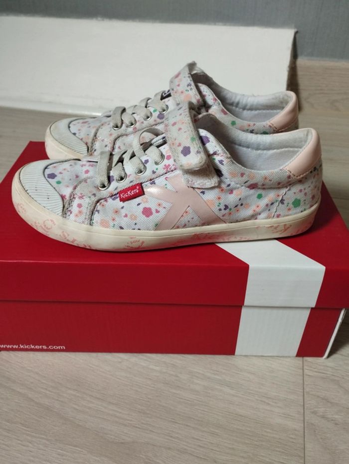 Baskets d'été fille Kickers pointure 30