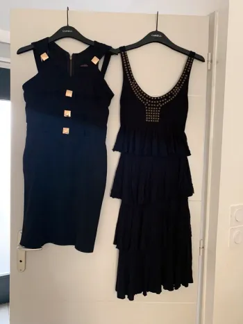 Lot de 2 robes noires et doré taille M