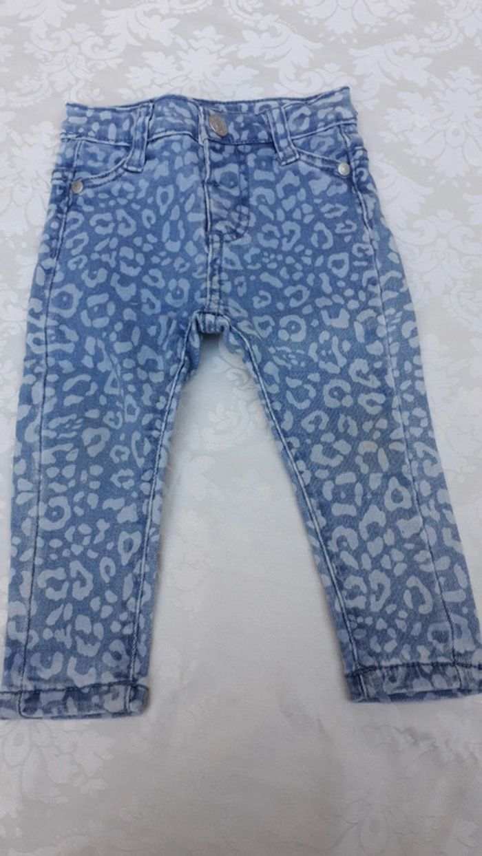 Lot de 2 jeans fille 12 mois - photo numéro 4