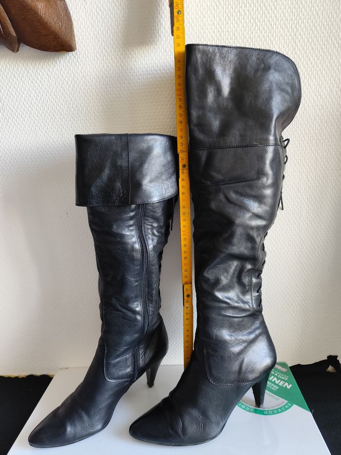Bottes hautes cavalier ou cuissardes pointure 39 en cuir noir talon 7.5cm - photo numéro 4