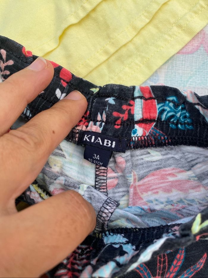 Très bel ensemble teeshirt t-shirt short débardeur 3 ans - photo numéro 3