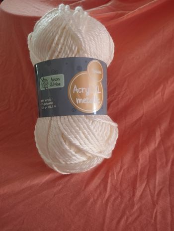 * 1 pelote blanche Extra Large Metallic par Alison & Mae