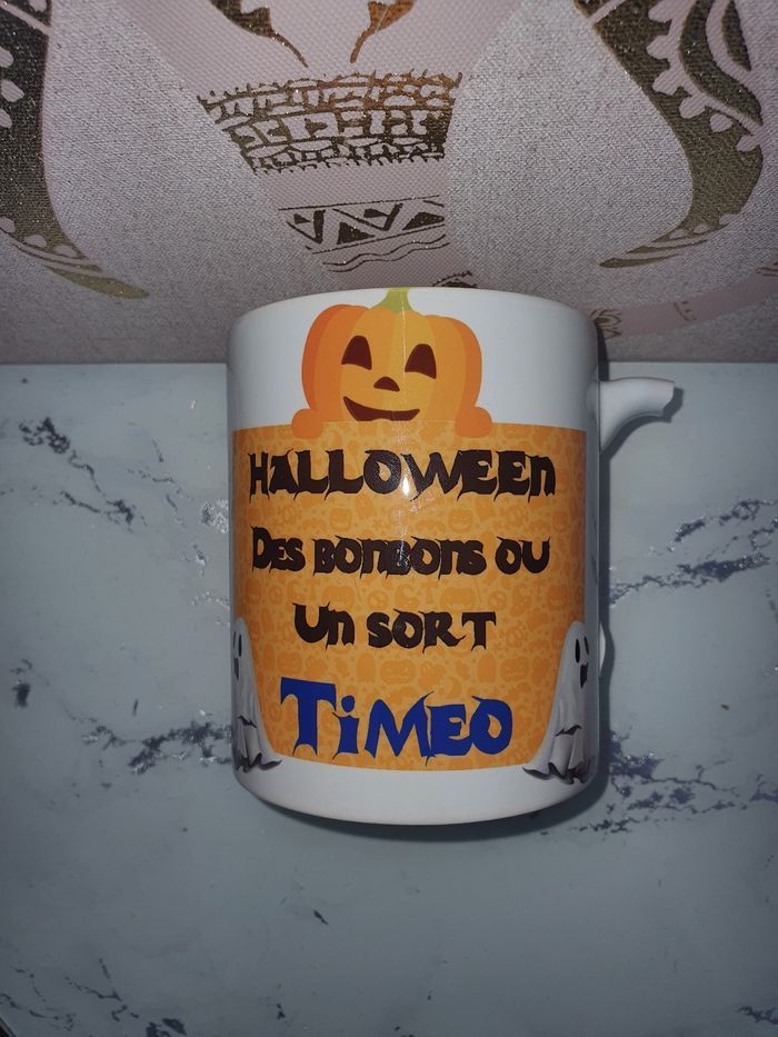 Mug halloween personnalisé - photo numéro 2