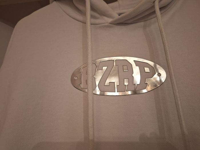 Sweat-shirt bershka - photo numéro 2