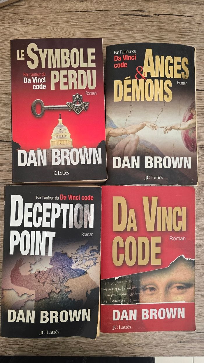 Lot 4 livres dan brown