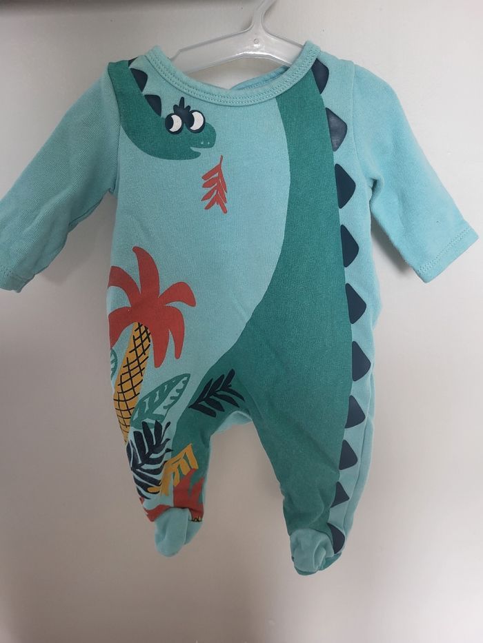 Pyjama dino