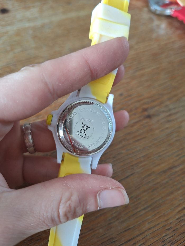 Montre ado et enfant mixte - photo numéro 4