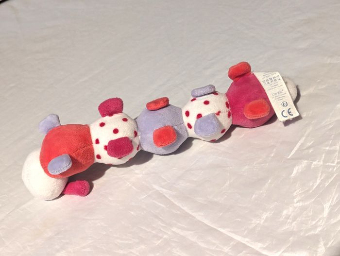 Petit Mille Pattes Blanc Boules Pattes Multicolores Hochet Animal Faune Peluche Petits Enfants Bébés - photo numéro 6