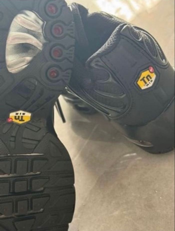 Nike tn noir black enfant 34 - photo numéro 2