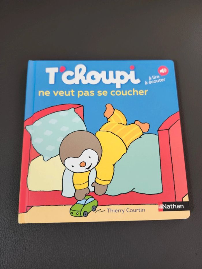 Tchoupi ne veut pas se coucher livre enfant