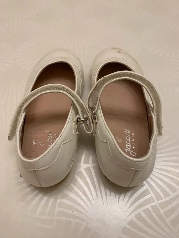 Lot chaussures Fille Jacadi 25 - photo numéro 3
