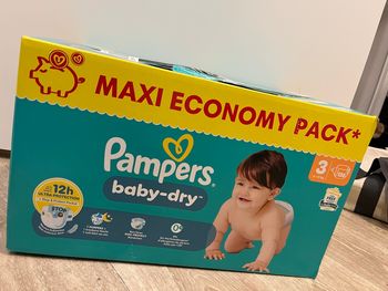 Pampers – Couches taille 3