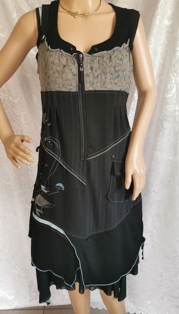 🌸Robe élégante. Noir. Gris. Bleu. Taille 38. La Mode Est À Vous