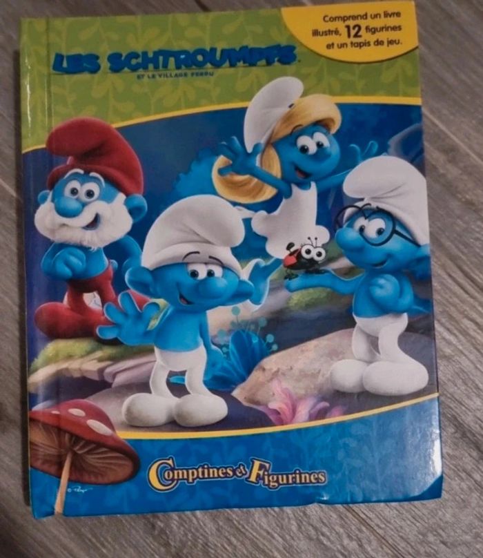 Livre figurines schtroumpfs