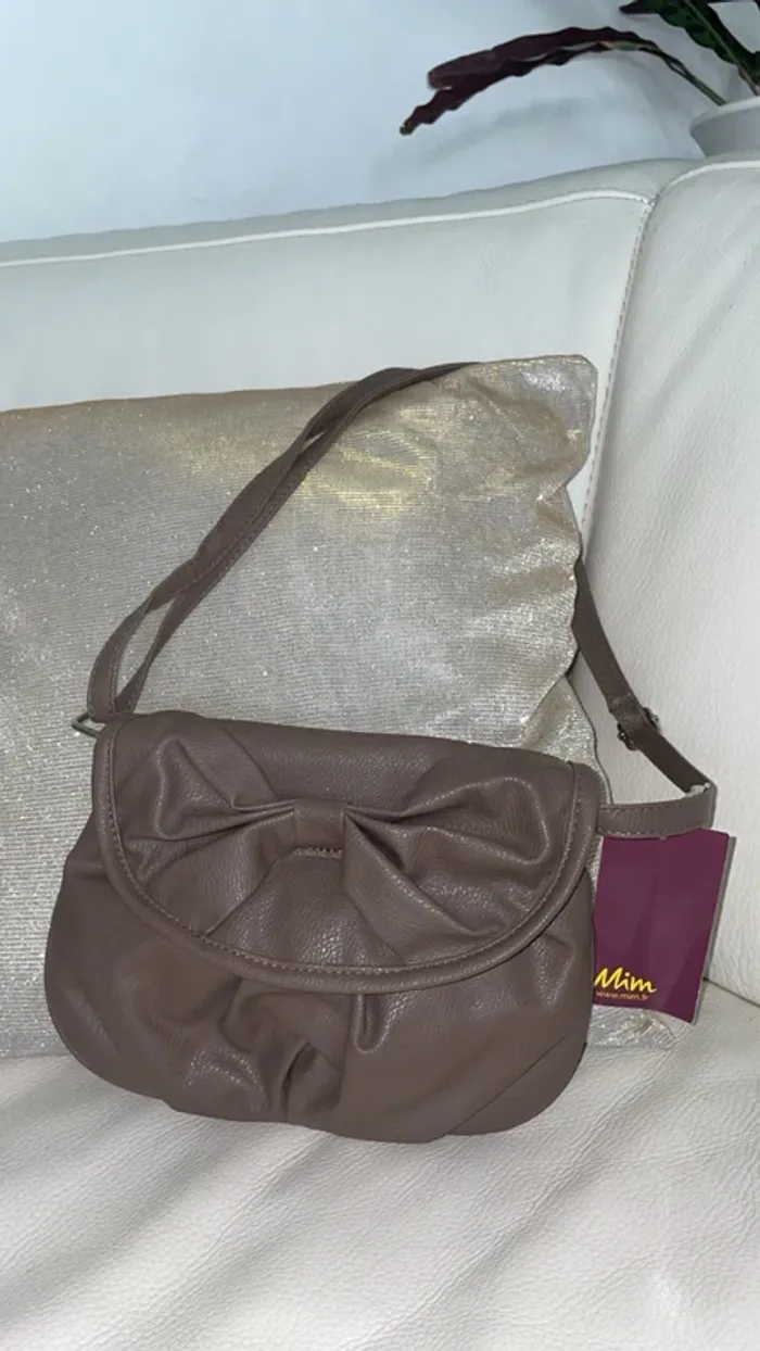 Sac bandoulière neuf Mim marron - Nœud décoratif & bandoulière ajustable - Neuf avec étiquette