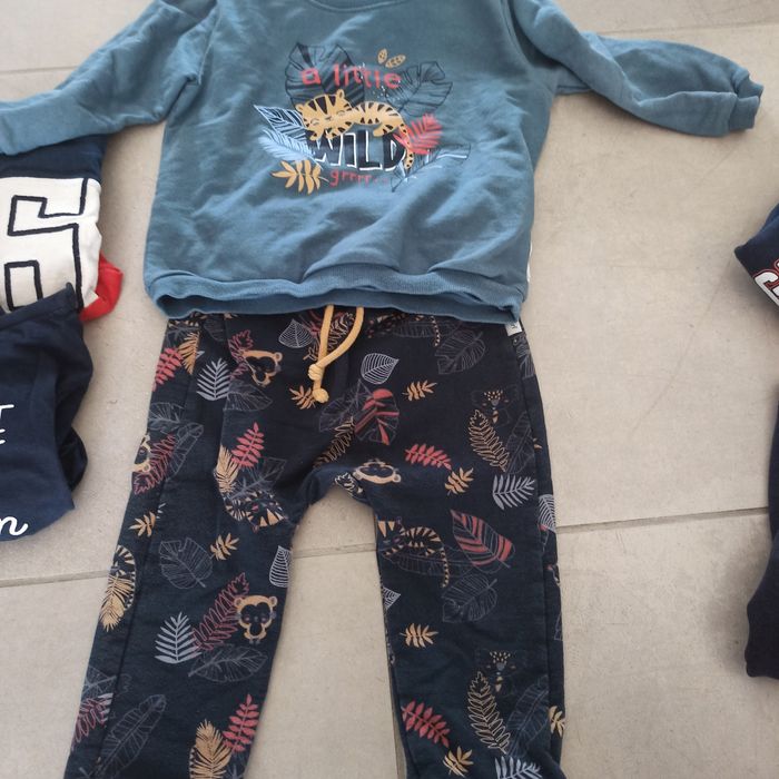 Lot vêtements garçon 3 ans - photo numéro 4