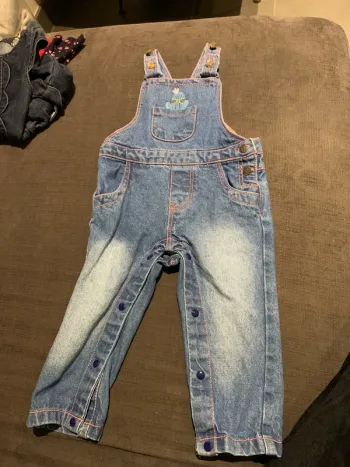 Salopette en jean 1 an