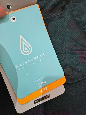 Superbe anorak Gsou Snow neuf M