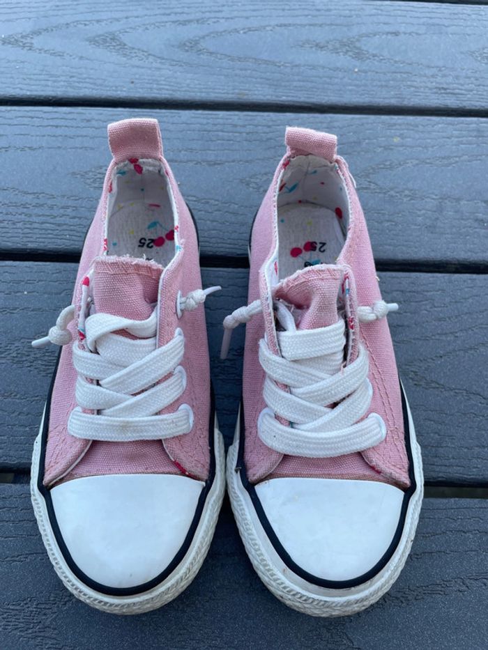 Petite basket fille taille 25 Nini & girls