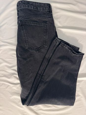 Jean mom noir mango