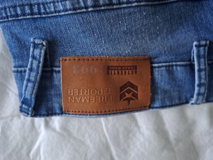 Jeans homme délavé. - photo numéro 2