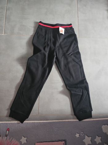 Bas de jogging 8ans