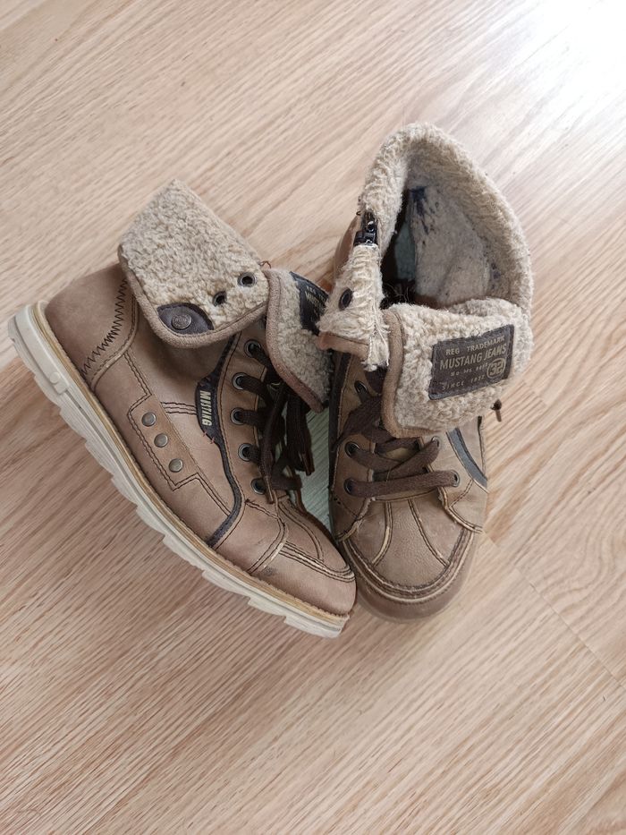 Chaussures garçon T37